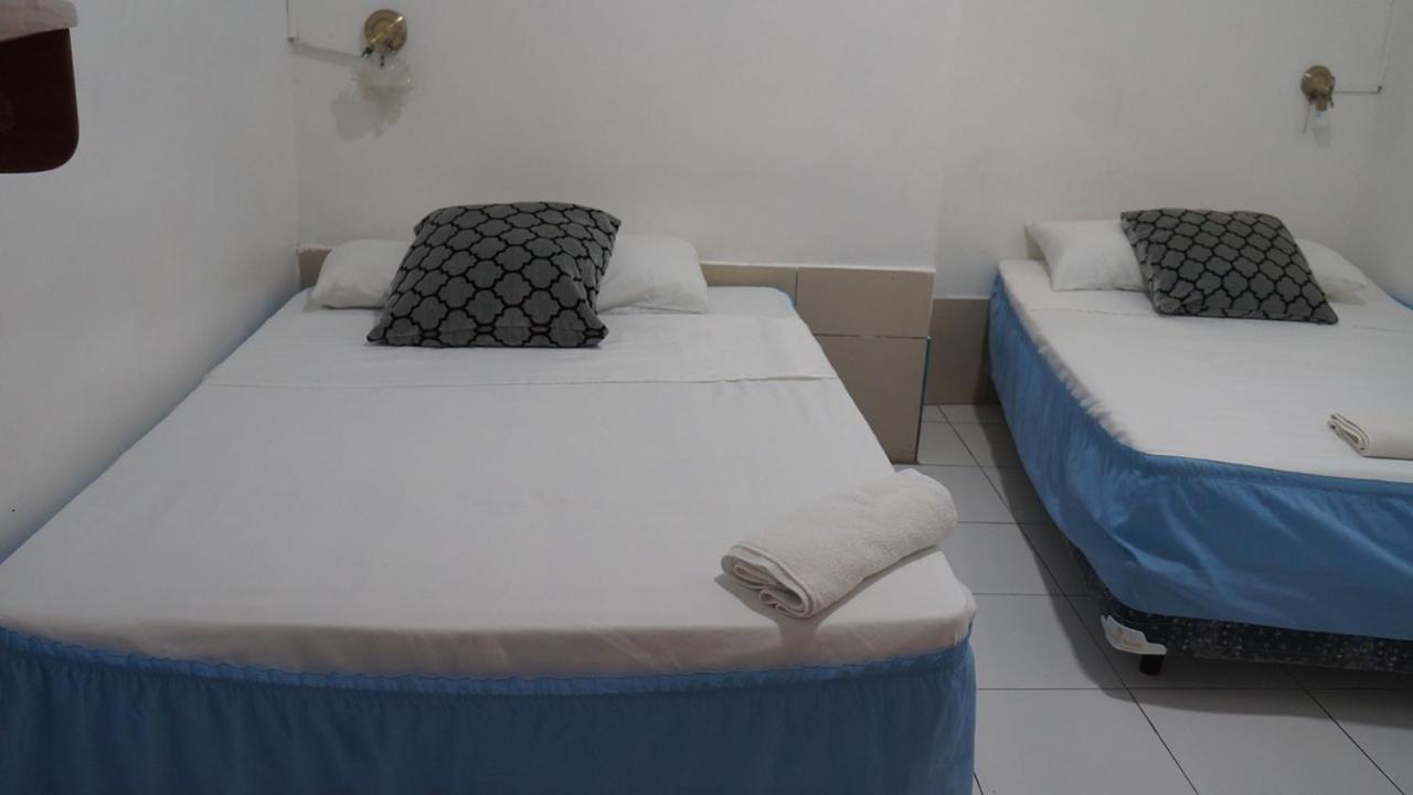 Hostal Marysol Puerto Ayora  Exterior photo